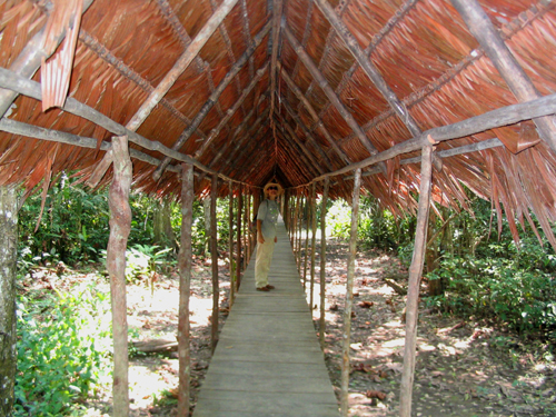 La entrada al campamento de Cumaceba